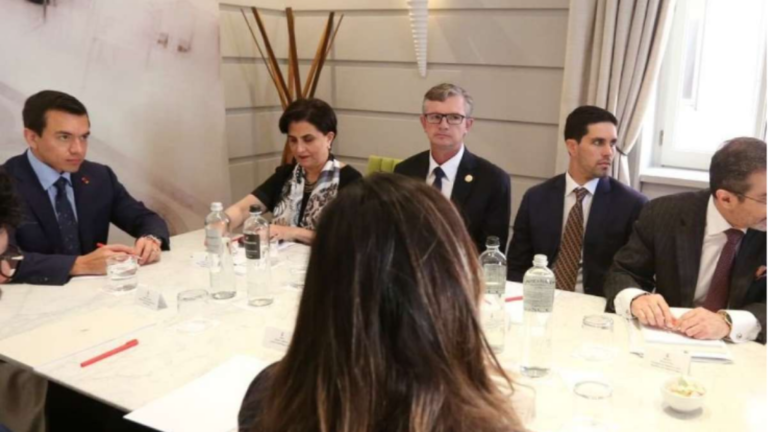 Ecuador busca abrirse en el mercado internacional y presenta en Italia una oferta de productos de exportación